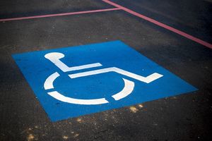 Liste des bureaux de poste et agences postales accessibles aux personnes handicapées